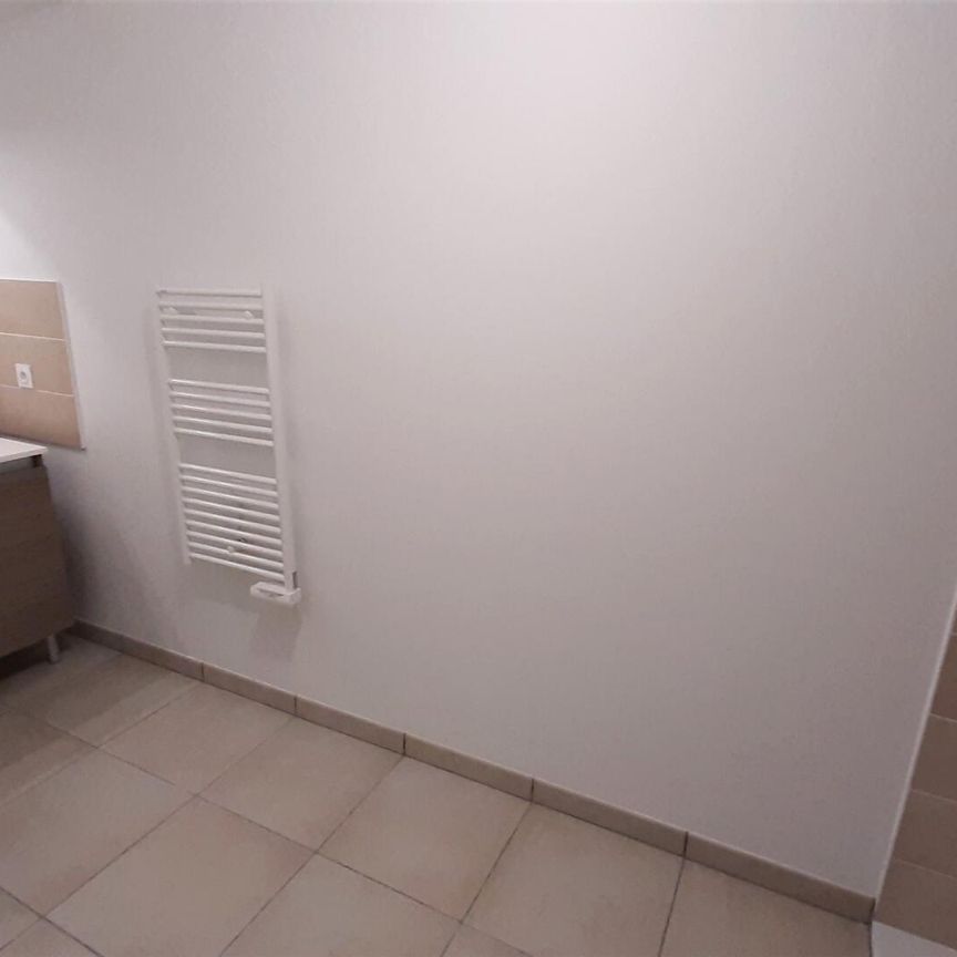 location Appartement T2 DE 46.32m² À BLAGNAC - Photo 1