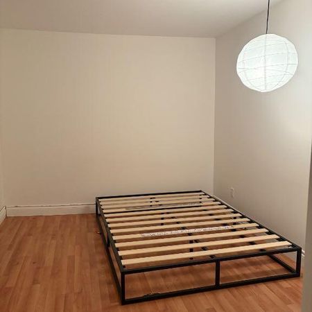 Appartement 41/2 2 chambres 1 salle de bain - Photo 3