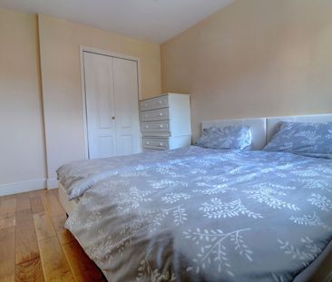 3 bedroom link detached house to rent - Photo 3