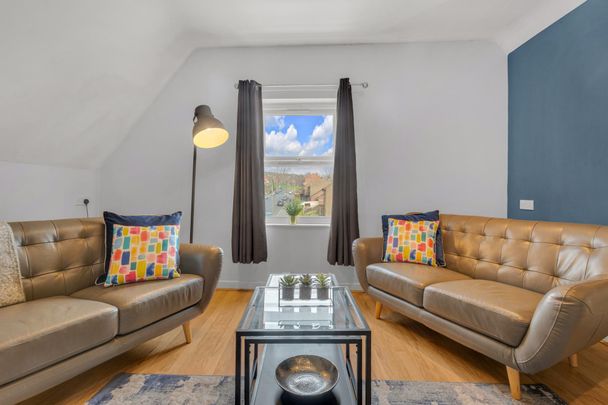 396 KIRKSTALL ROAD Leeds - LS4 2HQ - Photo 1