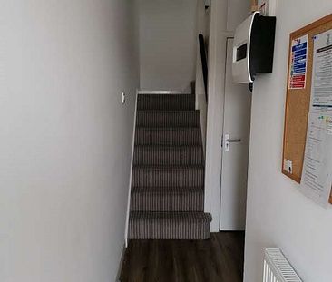 1 bed house / flat share to rent in Bennett Court - Photo 5