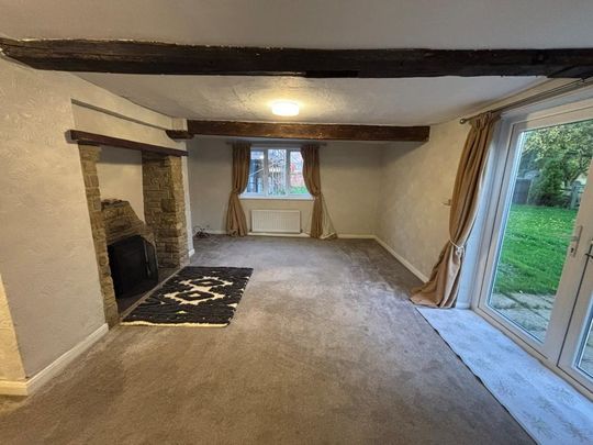 4 bedroom semi-detached house to rent - Photo 1