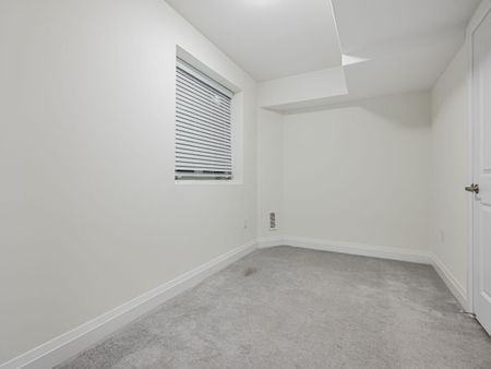 For Lease - 199 Ardagh Road Unit# 36, Barrie, Ontario - Photo 4