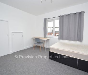 5 Bedroom Lets in Leeds - Photo 5