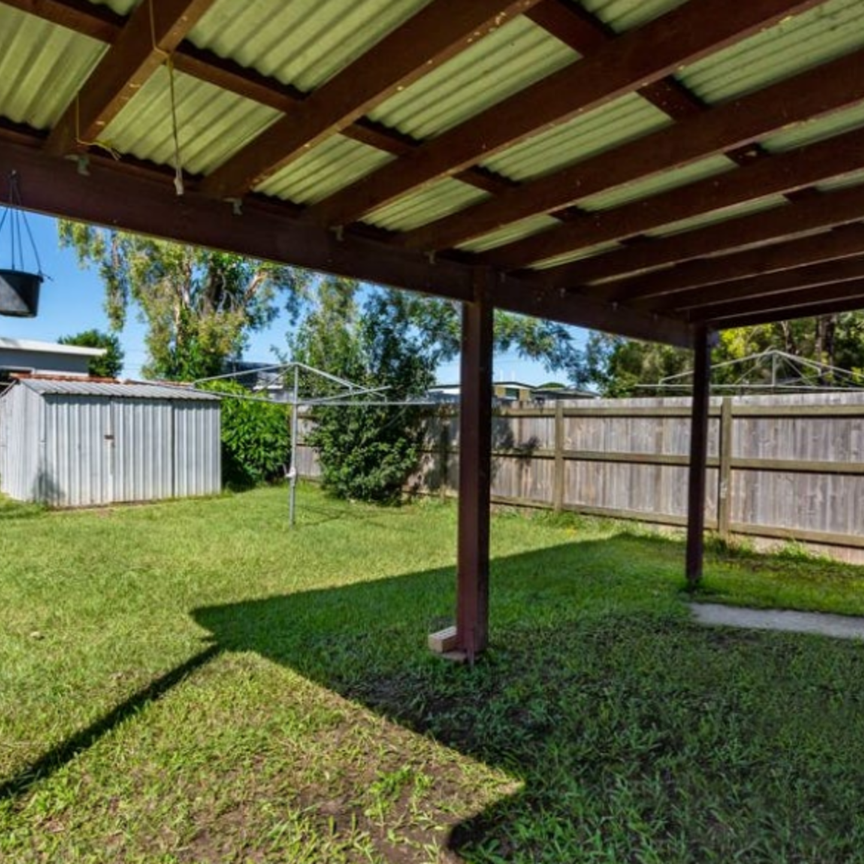 CABOOLTURE SOUTH - LOCATION, LOCATION, LOCATION - Photo 1