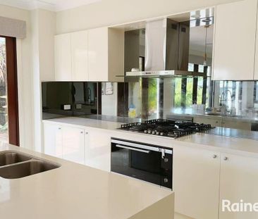 Luxury Ex-Display Home with High Ceilings and Exceptional Space - Photo 6