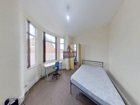 8 bedroom house to rent - Photo 4