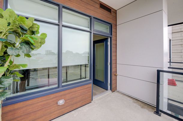 For Lease - 123 MAURICE Drive Unit# 314, Oakville, Ontario - Photo 1