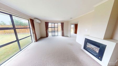 Kelvin Grove - 4 bedrooms - Photo 3