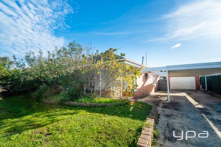 22 Dawson Street, Tullamarine - Photo 5