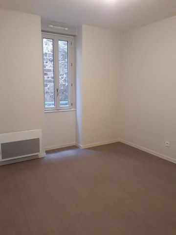 Appartement - T3 - BOURG EN BRESSE - Photo 4