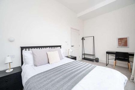 Mile End Road, Mile End, E1 - Photo 3