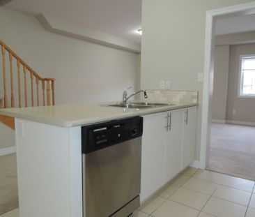 For Lease - 23 Nisbet Boulevard, Hamilton, Ontario - Photo 5
