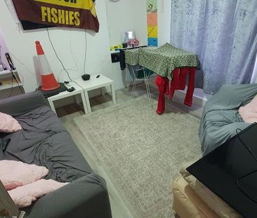 4 bedroom house to rent - Photo 1