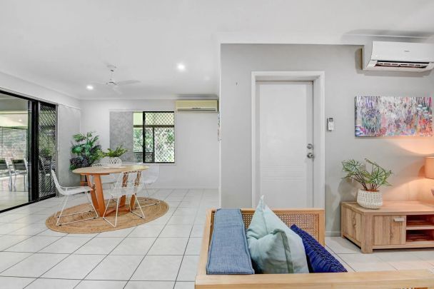 Coastal Living with Solar ! - Photo 1