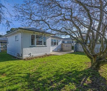 Classic family home in prime location - Photo 2