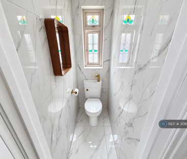 5 bedroom terraced house to rent - Photo 6