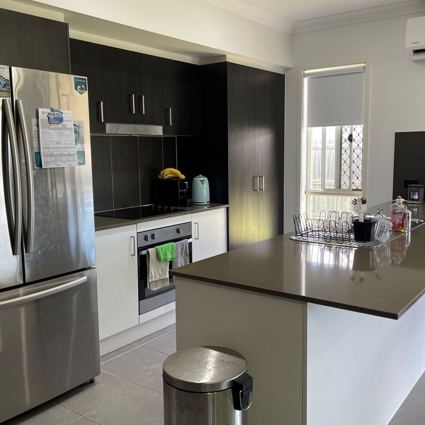 33 Tranquil Drive, - Photo 1