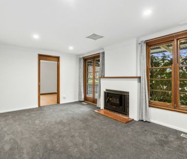 Three-bedroom home in O'Connor - Photo 6