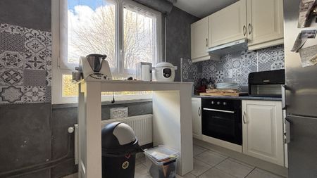 Location Appartement 3 pièces 70m² SURVILLIERS 95470 - Photo 5