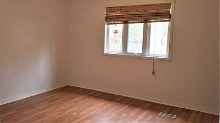 For Lease - 299 Old Homestead Road, Georgina, Ontario - Photo 2