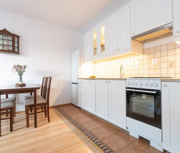 2-pokojowe mieszkanie z klasycznymi meblami | 42,5 - Photo 3