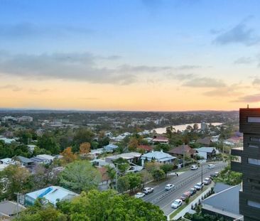 9th Floor Apartment with Breathtaking River and Mount Coot-tha Views - Photo 6