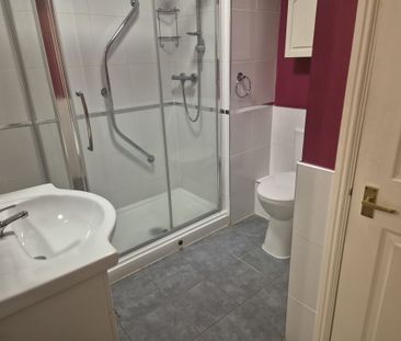 Chapelfields, Frodsham - Photo 4