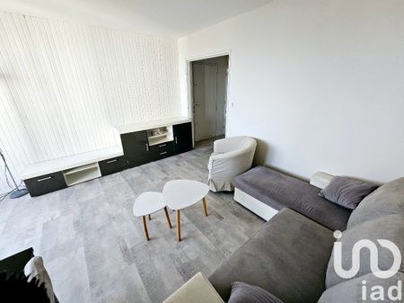 Appartement 3 pièces de 61 m² à Rosny-sous-Bois (93110) - Photo 2