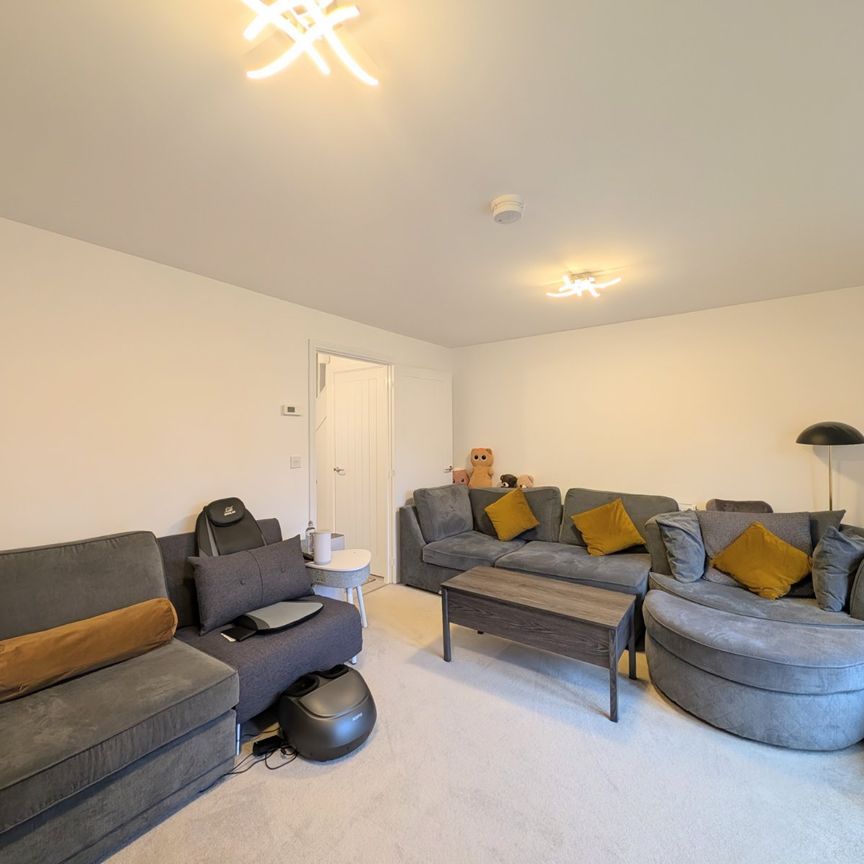 3 bedroom terraced house to rent - Photo 1