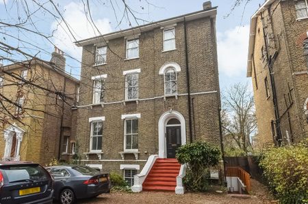 Kidbrooke Park Road, London, SE3 - Photo 3