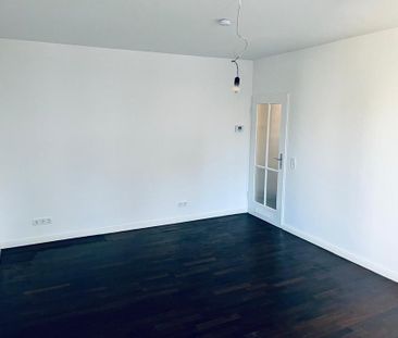 Kernsanierte 2 Zimmer Wohnung mit Einbauküche und Balkon - Foto 5