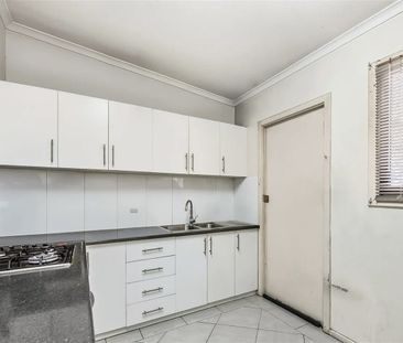 Low maintenance family home! - Photo 5