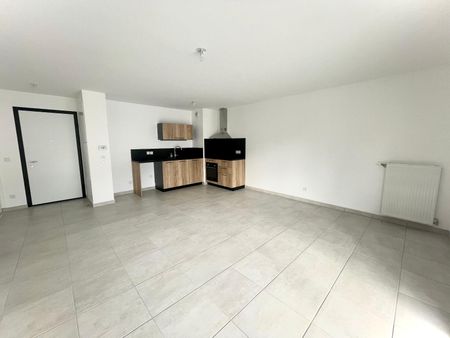 Location Appartement 3 pièces 65m² EYBENS 38320 - Photo 5