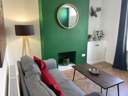 2 bedroom terraced house to rent - Photo 1