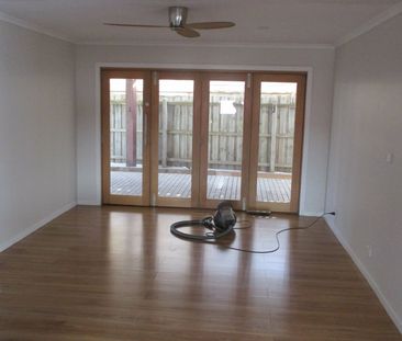 Available immediately - Photo 2