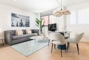 Calle de Ana de Austria, Madrid, Community of Madrid 28050