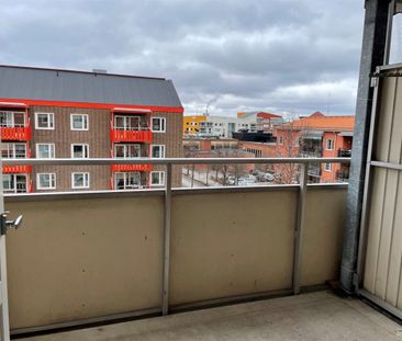 Hantverkaregatan 17 - Foto 1