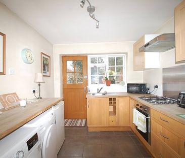 Gold Hill East, Chalfont St. Peter, Buckinghamshire,SL9 - Photo 6