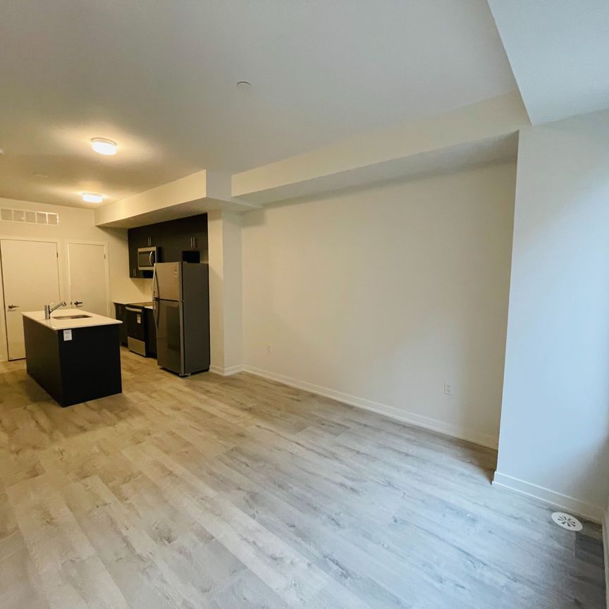 For Lease - 3425 Ridgeway Drive Unit# 15, Mississauga, Ontario - Photo 1