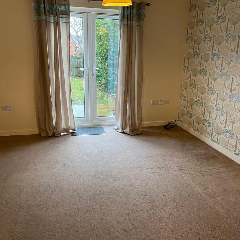 2 bedroom semi-detached house to rent - Photo 1