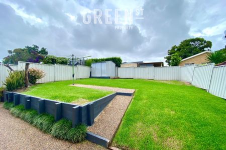 2/34 Callan Avenue, Maryland NSW 2287 - Photo 4