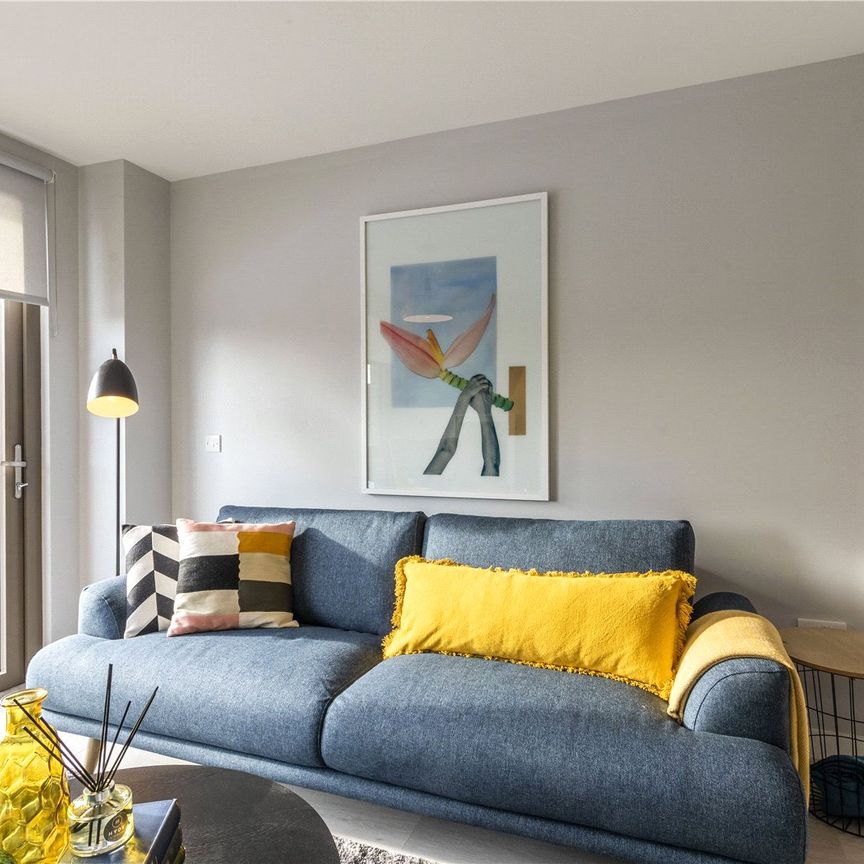 Swiss Cottage - Photo 1