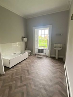 Celbridge Lodge, Tea Lane, Celbridge, County Kildare - Photo 1