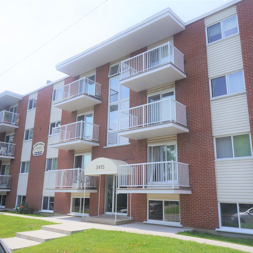 3405-3415 Petitclerc - Photo 2