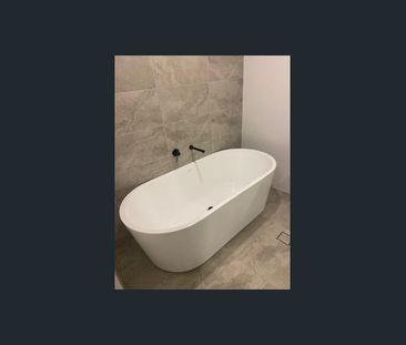 Stylish Two Bedroom Unit Close to Paramatta CBD!! Affordable Housin... - Photo 4