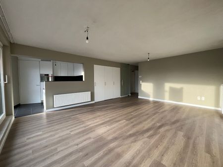 Instapklaar appartement met staanplaats nabij centrum - Foto 4