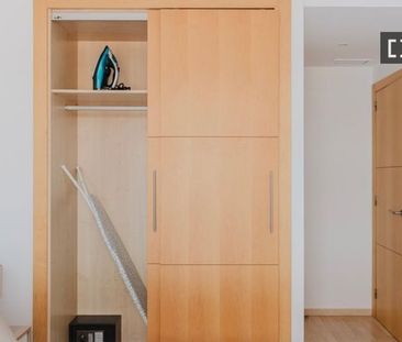 2 room luxury Flat for rent in Málaga, Spain - Photo 5