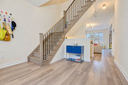 For Lease - 18 Avonmore Trail, Vaughan, Ontario - Photo 3