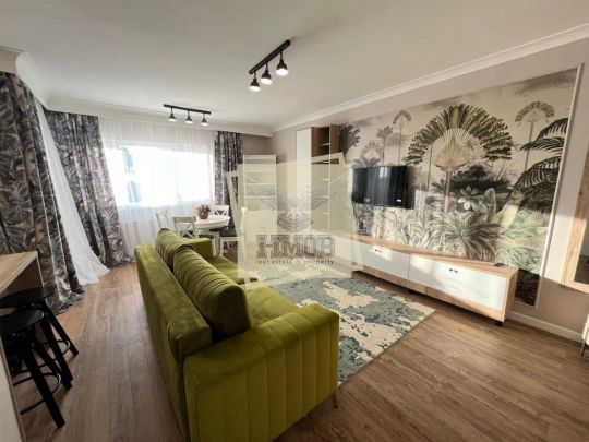 Apartament de lux 2 camere balcon si parcare zona Doamna Stanca - Photo 1